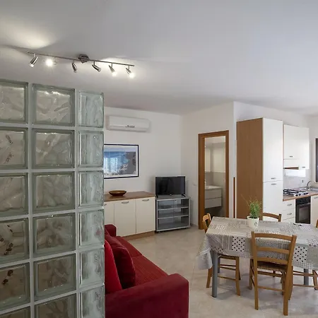 Casatrapani Гостевой дом 3*